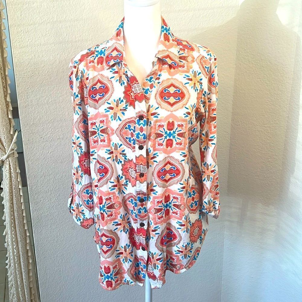 Allison Daley V-neck Button Down Ladies Top with Roll Tab Sleeves ~ Size Small